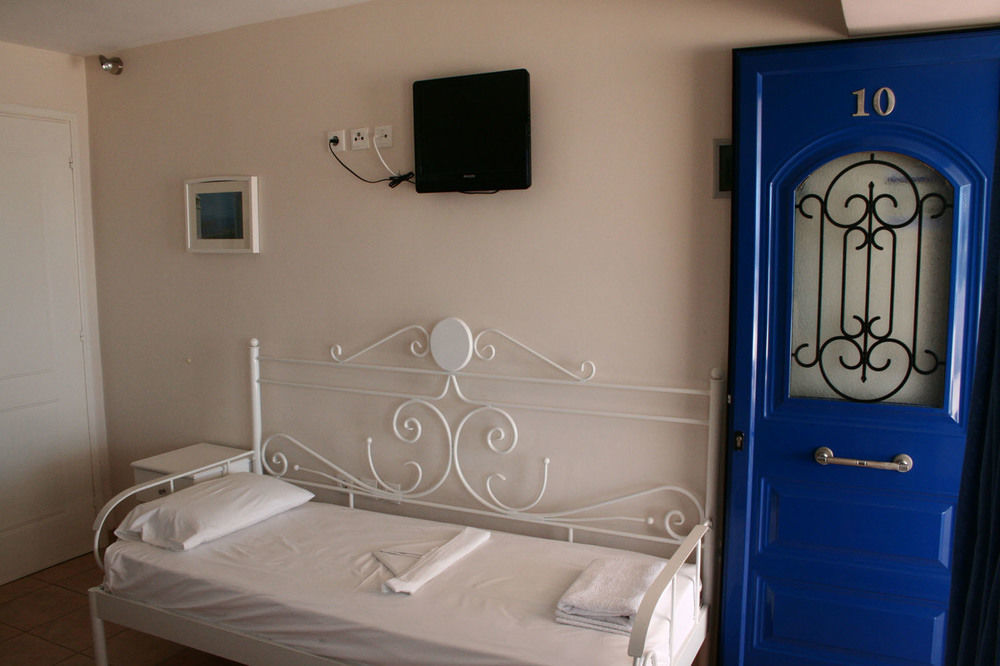 Cyclades Hotel Serifos Livadi  Exteriör bild